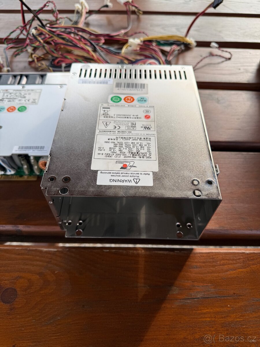 Serverový zdroj - 2