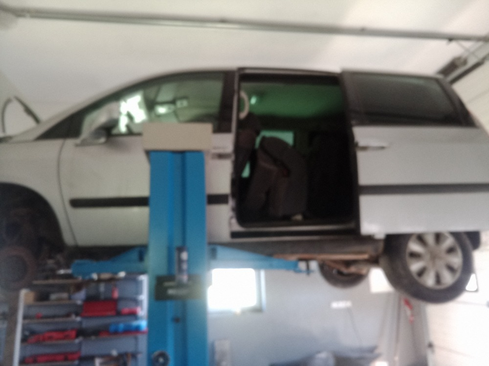 Citroen C8 - 2
