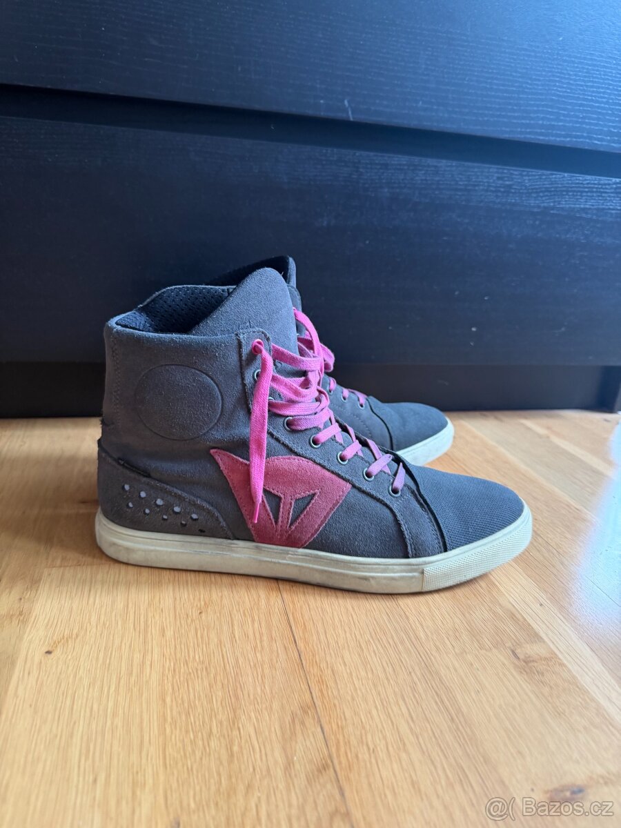 boty DAINESE velikost: 42 - 2