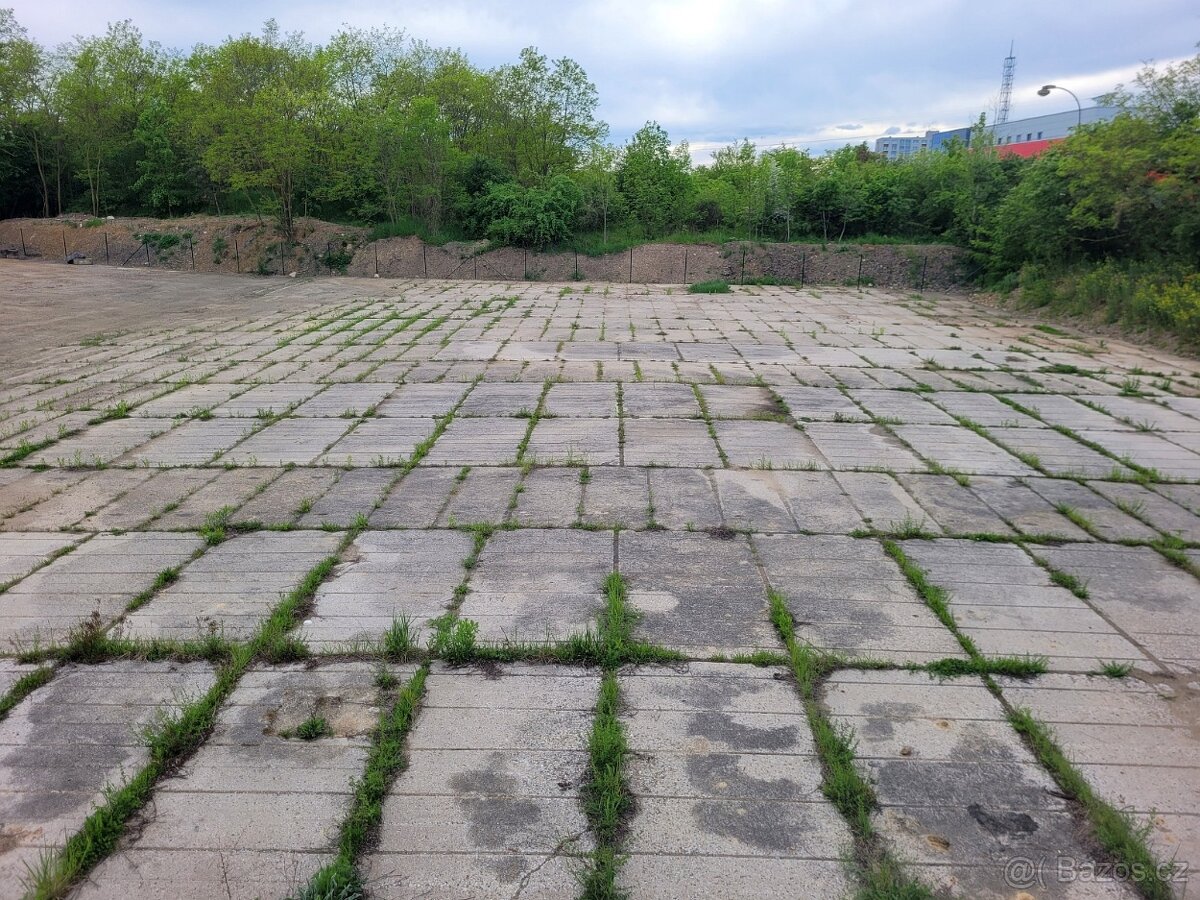 Pronájem pozemku v Praze 12 Modřany na sport/rekreaci - 2