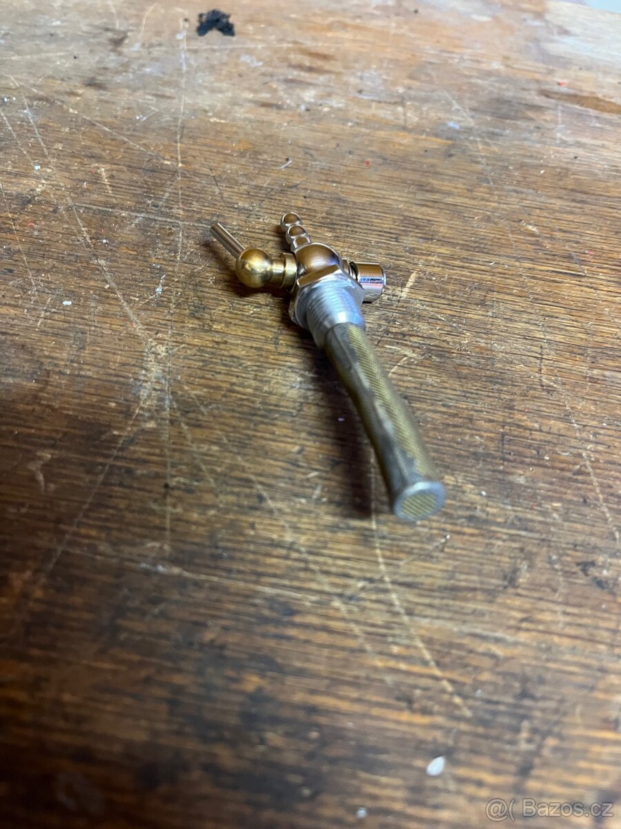 Kohout benzínu Jawa pérák - 2