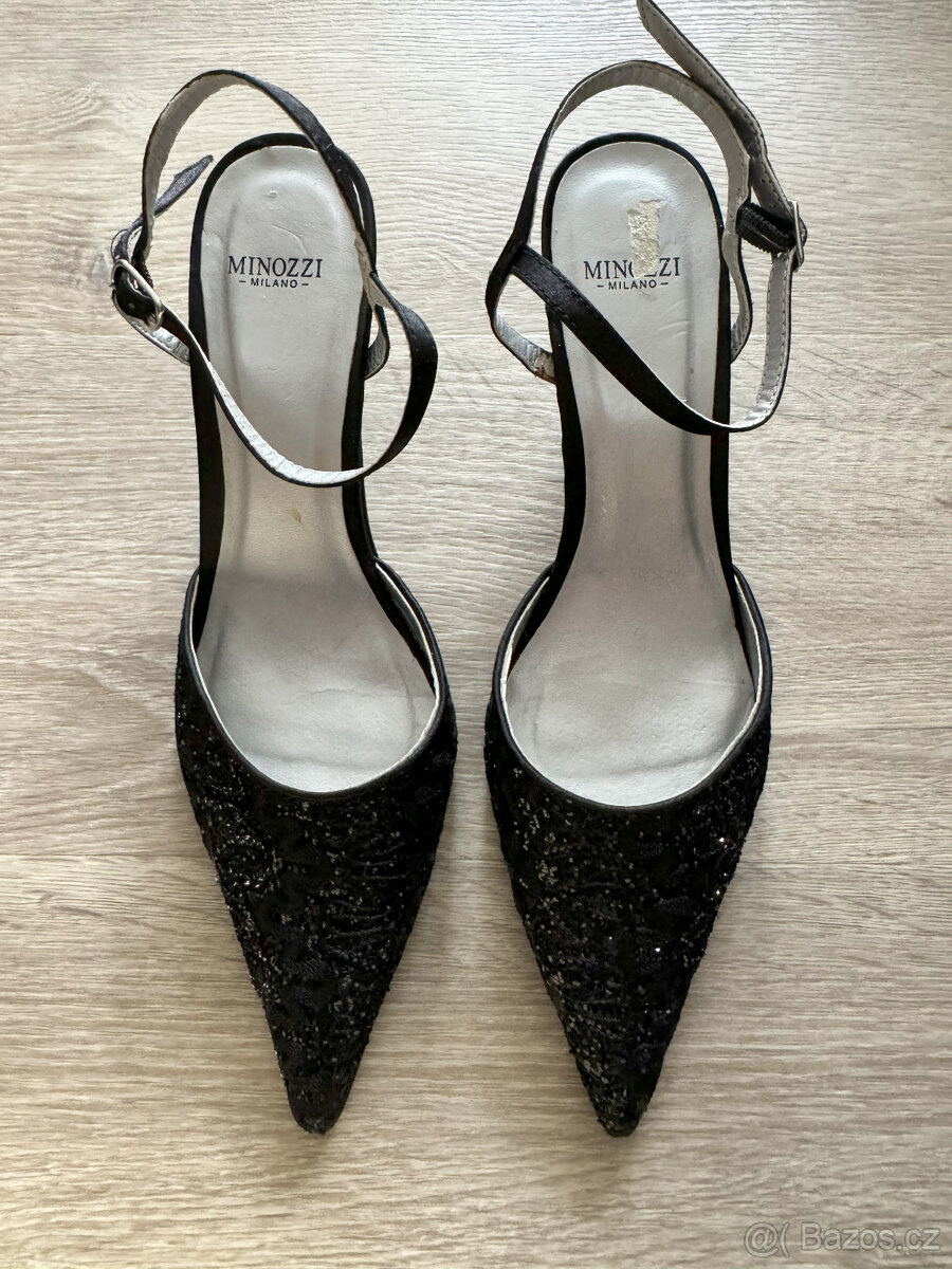 Dámské černé lodičky, vel. 38 - 2