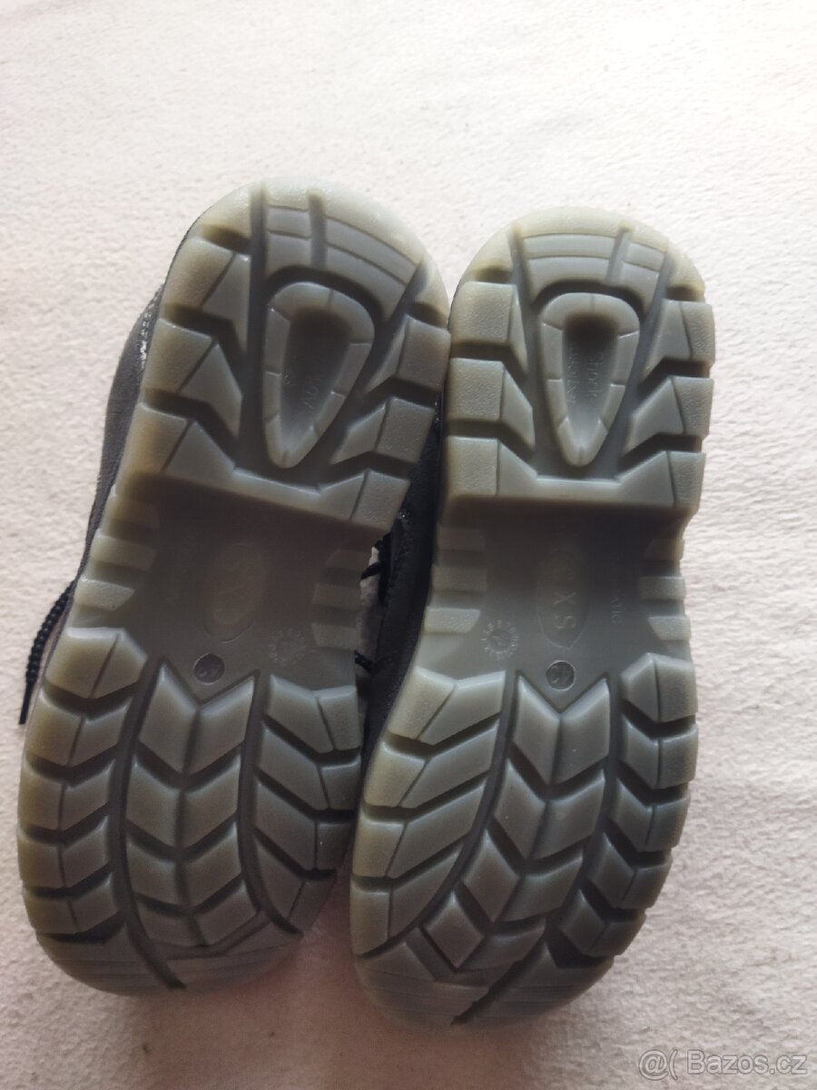 Pracovní boty vel 43 - 2