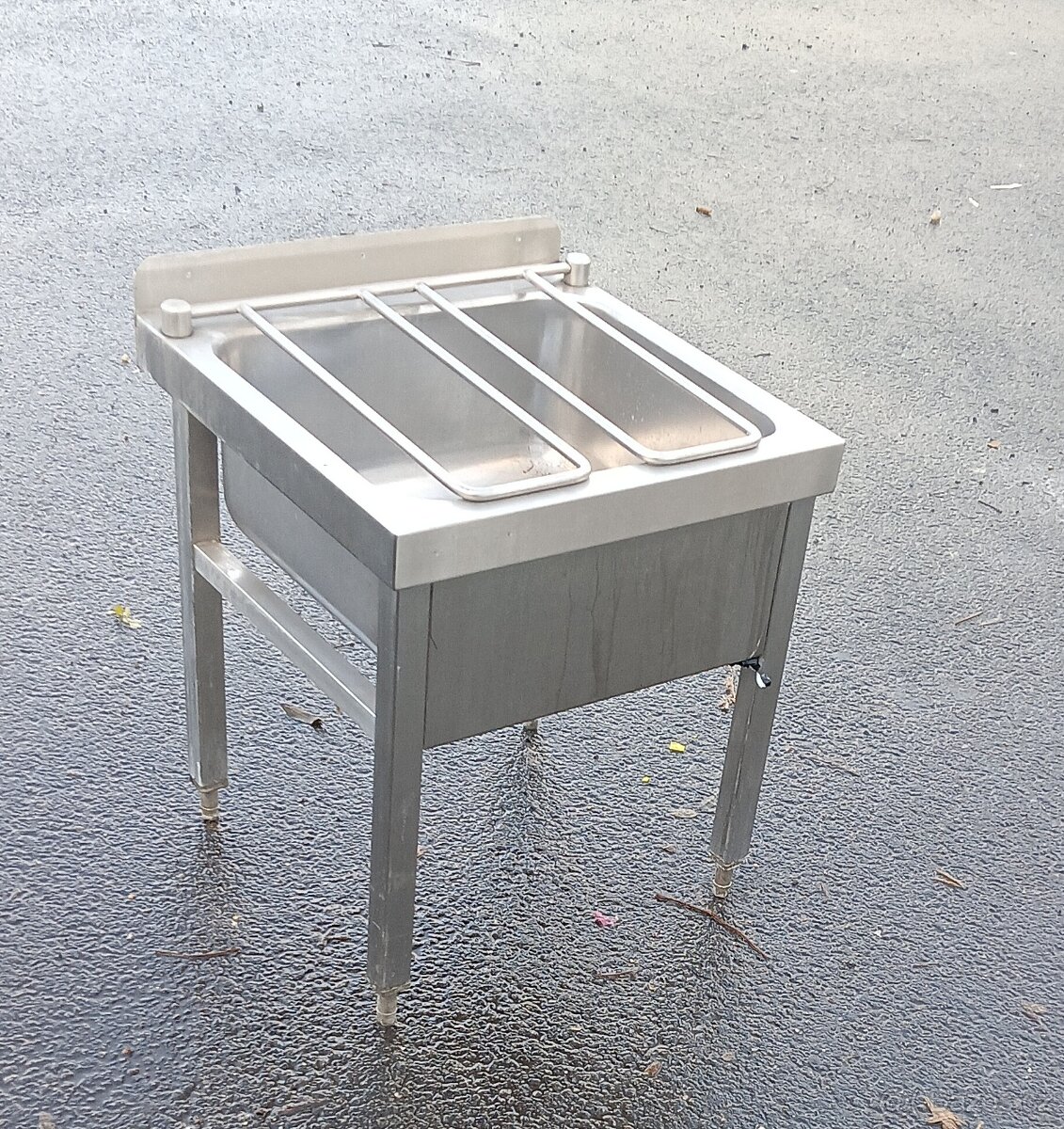 Nerezová výlevka - 2