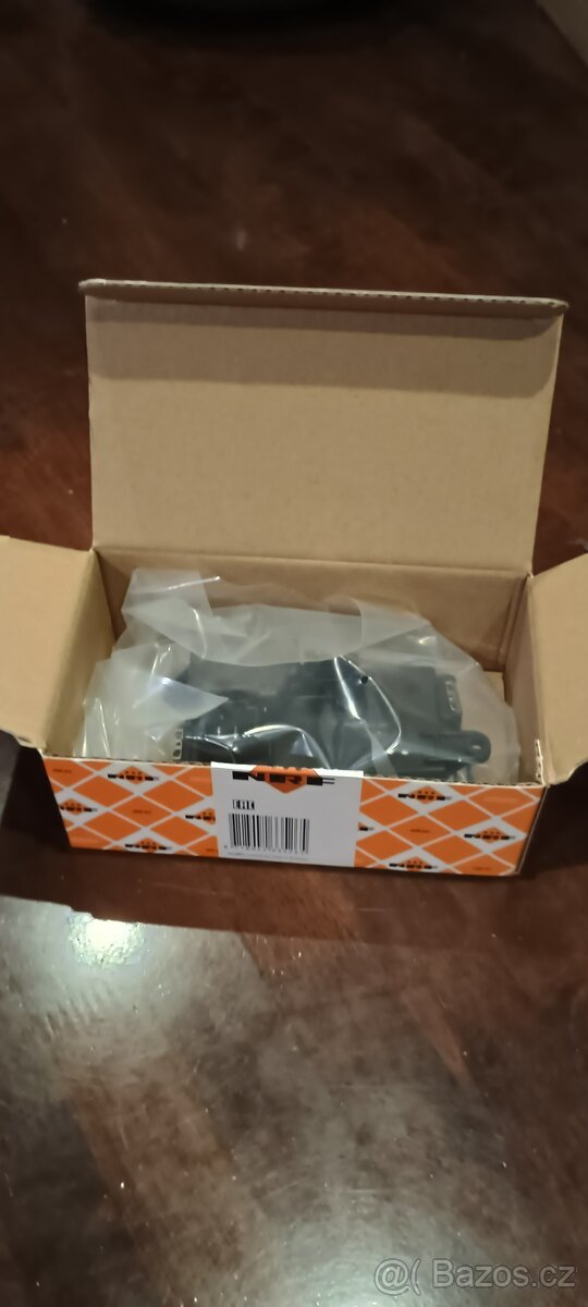 Prodám odpor vnitřního ventilátoru NRF 342101 Mercedes Benz - 2