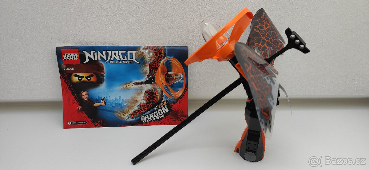 LEGO Ninjago 70645 Dračí mistr Cole - 2