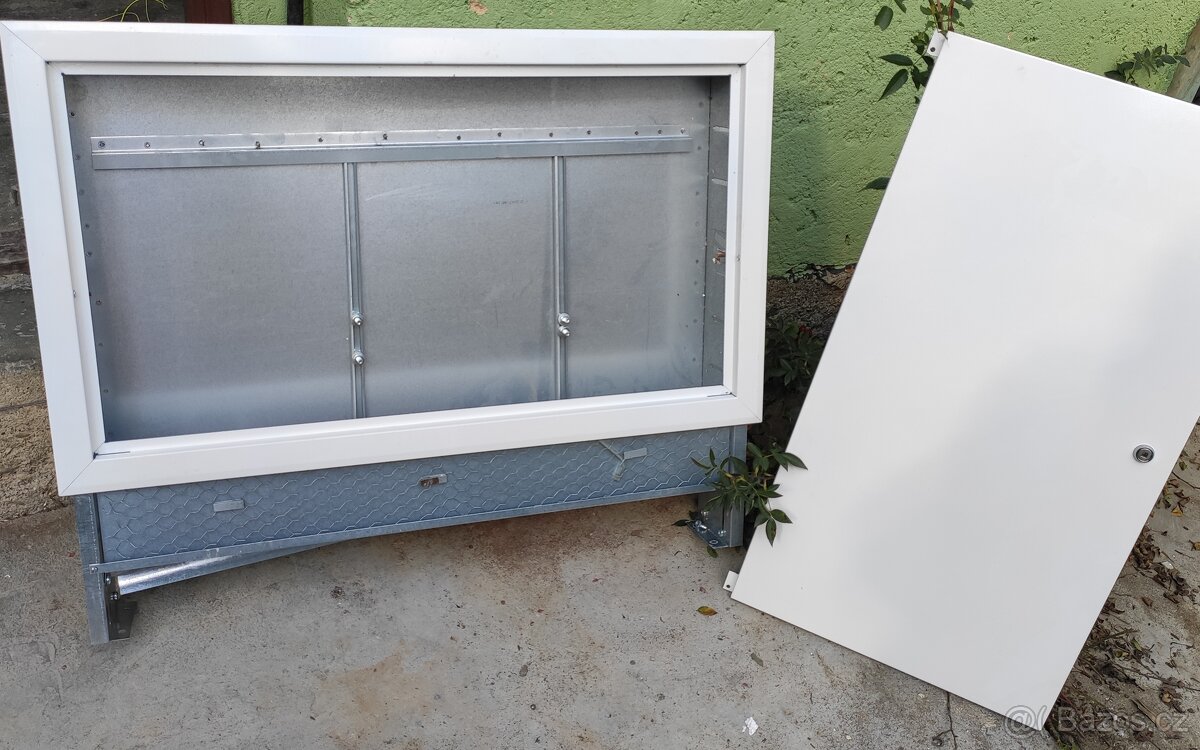 skříňka rozdělovače - plechový rozvaděč pod omítku Gabotherm - 2