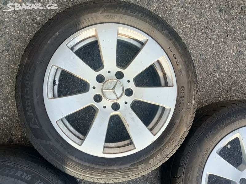 Mercedes BENZ- ALU kola 205/55/16 LETNÍ r.v.2000 - 2
