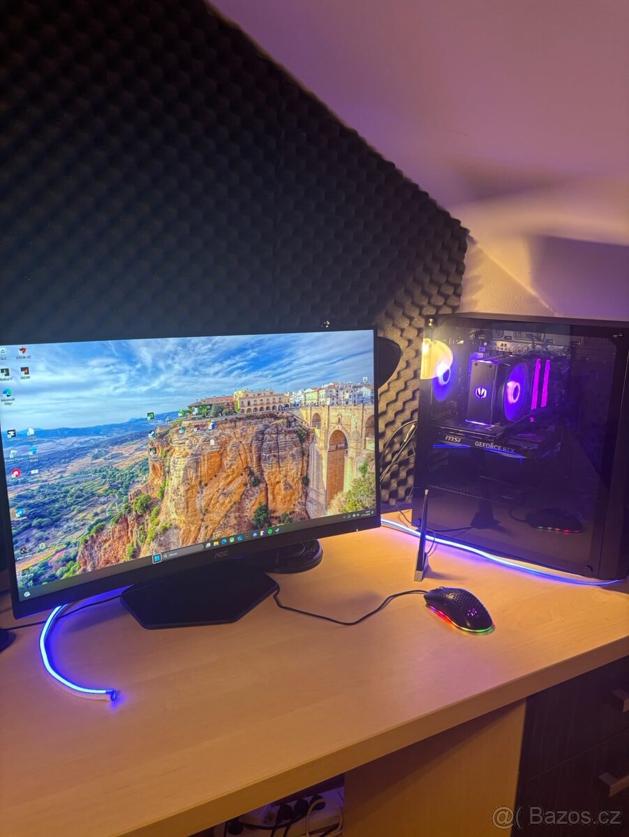 Herní PC s Monitorem - 2