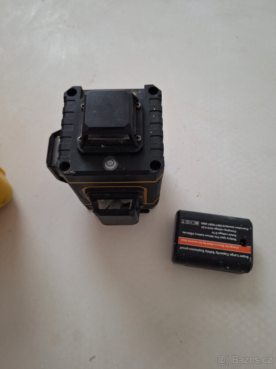 Krížový laser - 2