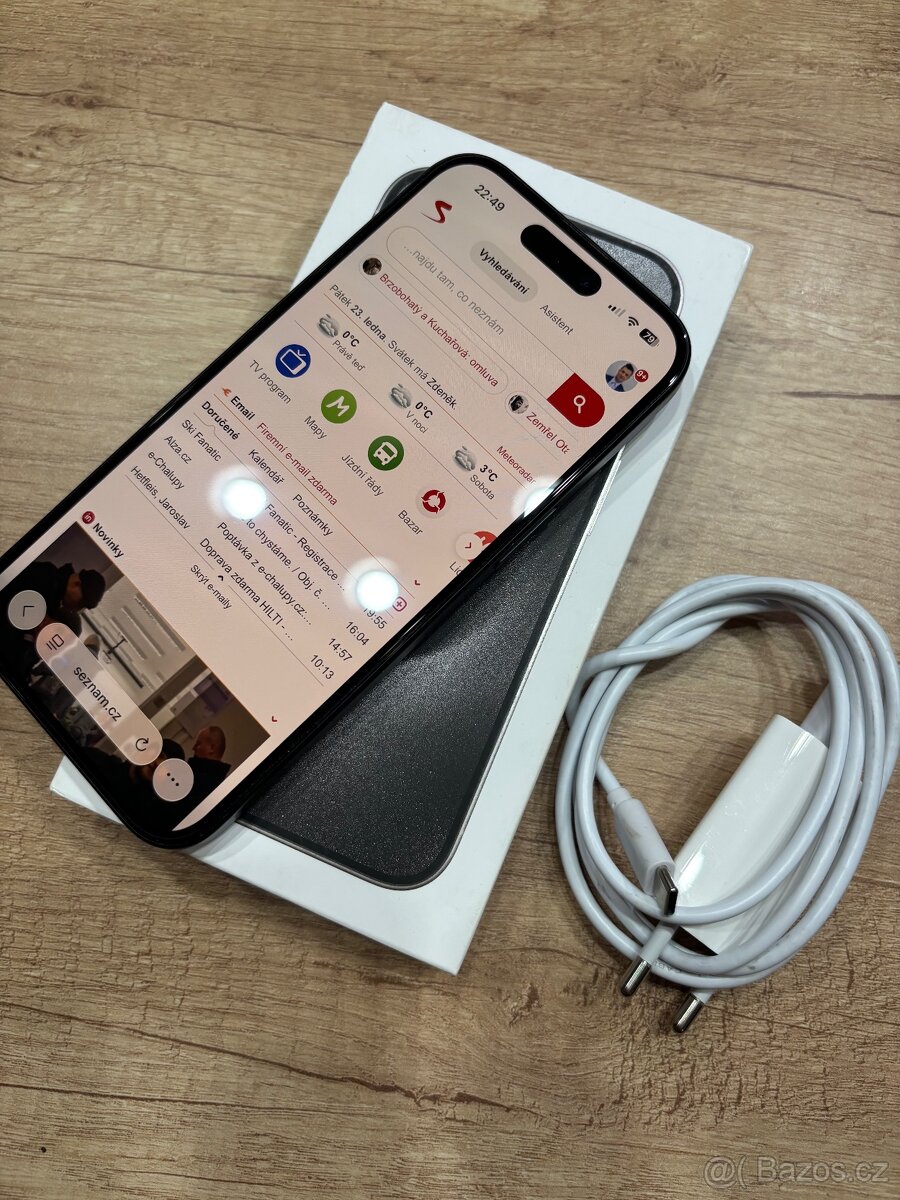 Prodám Apple iPhone 15 256 GB black černý 256gb, 87% - 2