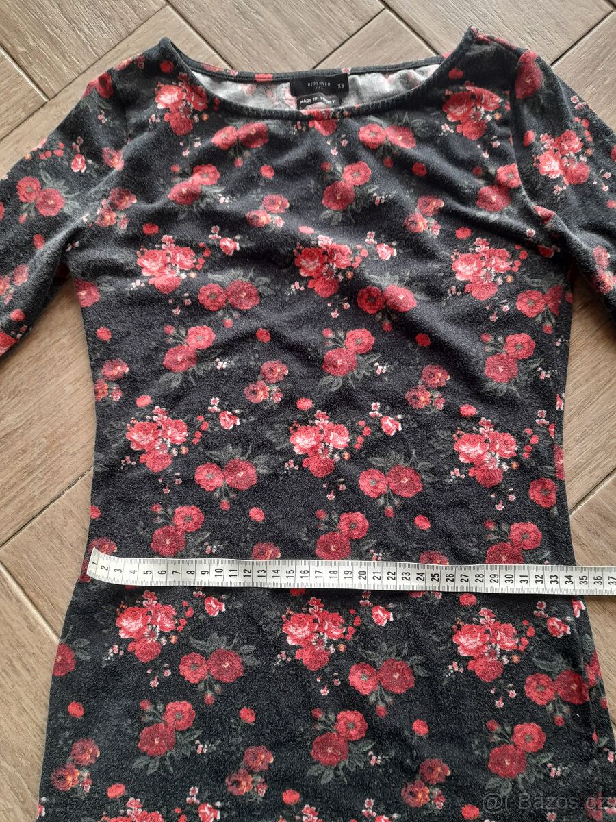 Úpletové šaty zn. Reserved, vel. 34 - 2