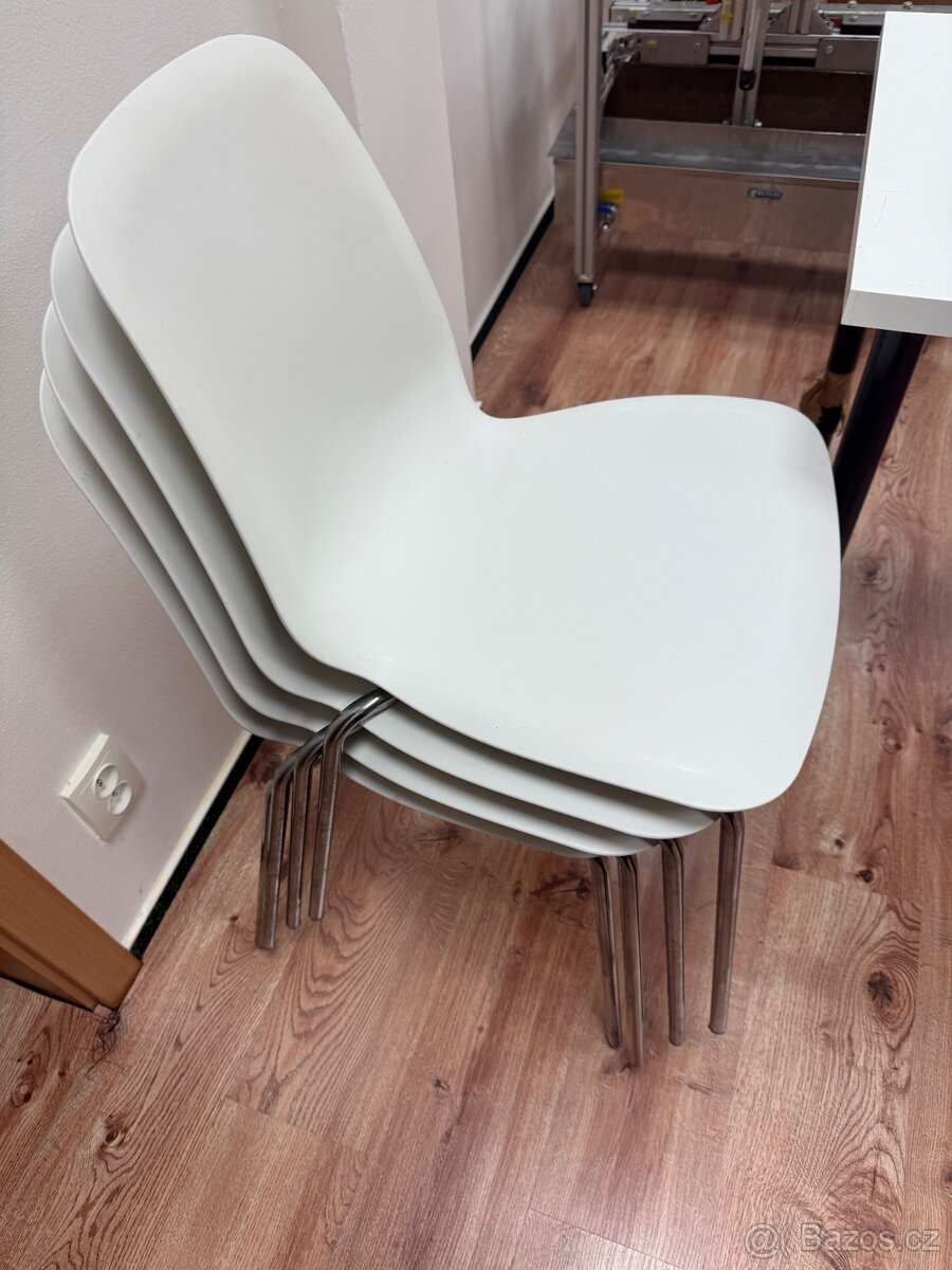 Prodám 4 bílé Ikea jídelní židle - 2