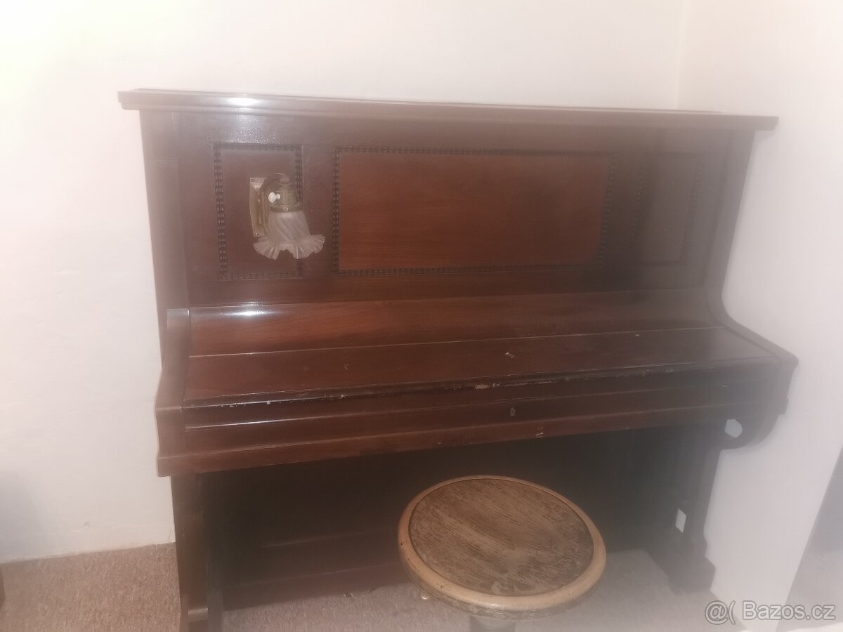 Pianino František Rouse - 2