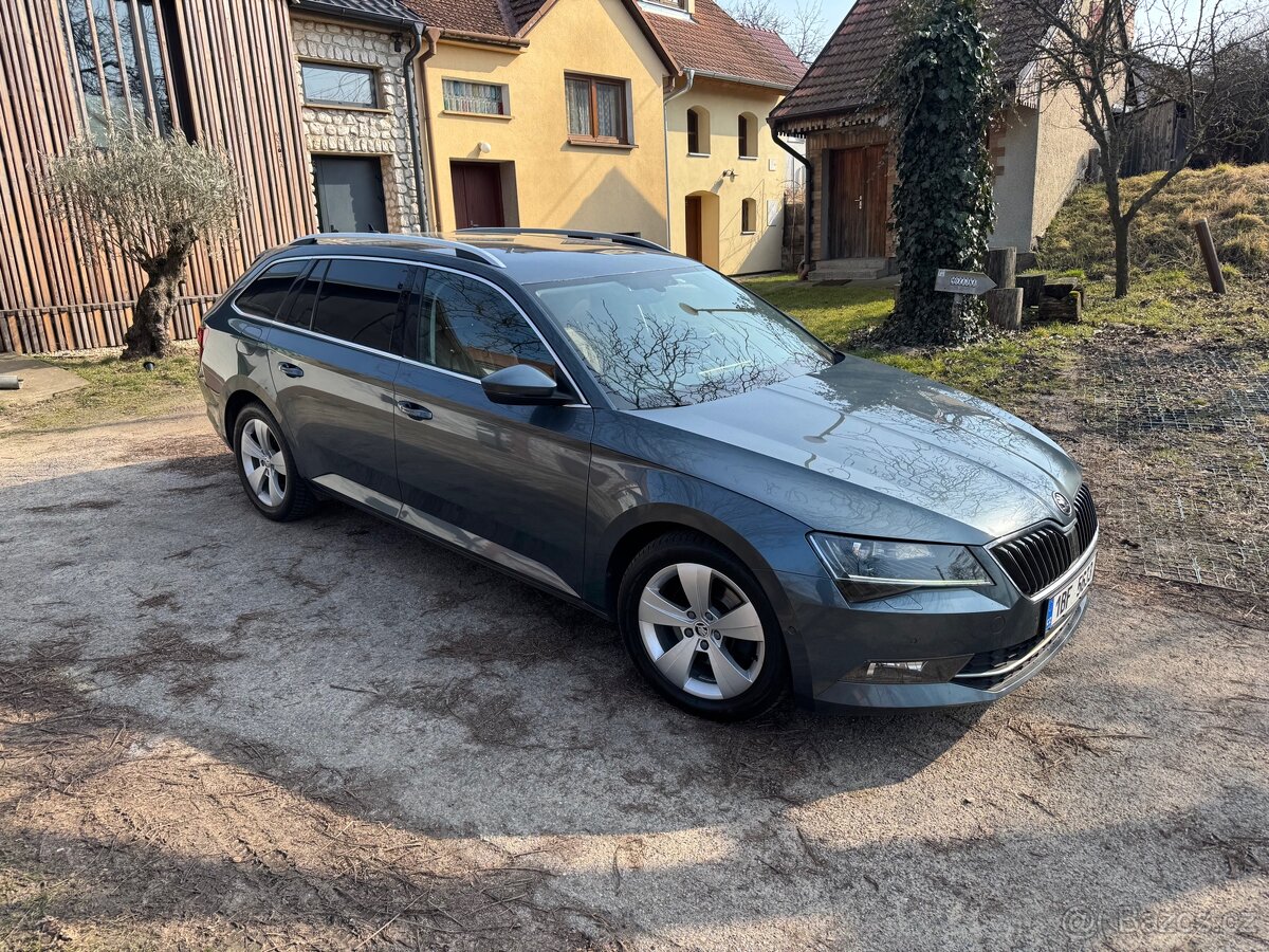 Škoda Superb - 2