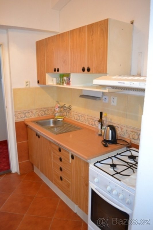 Pronájem 2+1 Karlovy Vary - 2