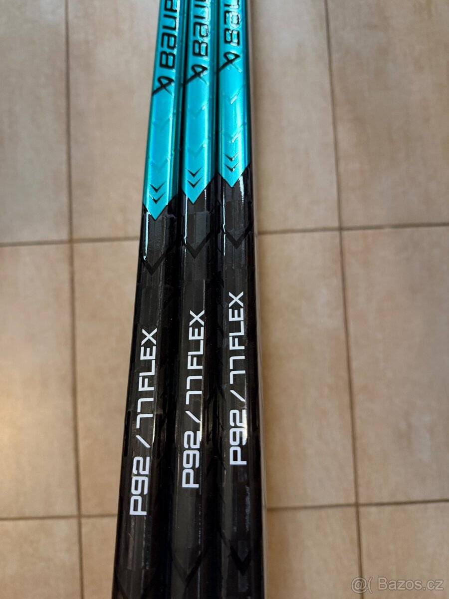 Hokejka Bauer Pulse, SR, pravá, P92, Flex 77 - 2