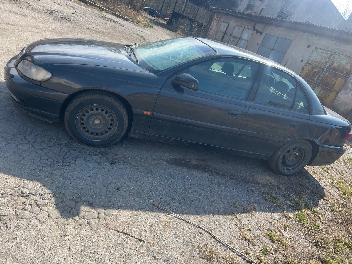 Opel omega - 2