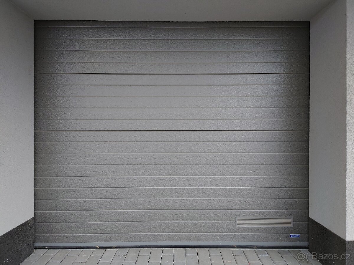 Pronájem garáže Boskovice - Na Výsluní - 2