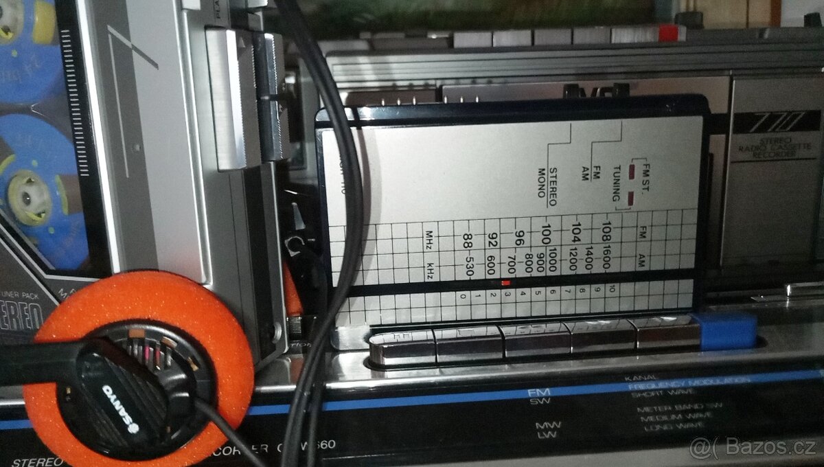 Sanyo M-G34DT - 2