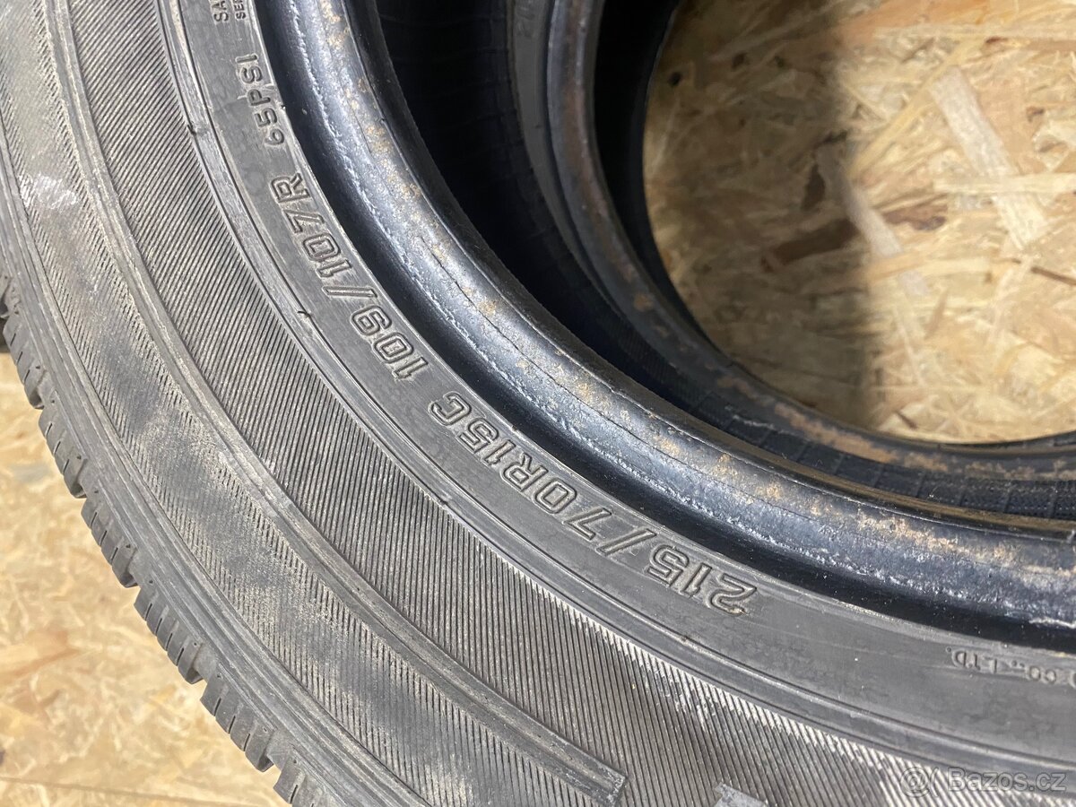 Zimní pneu Falken eurowinter 215/70R15 C - 2