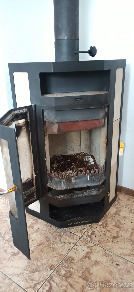 Rohová kamna Haas Sohn výkon 10kw - 2