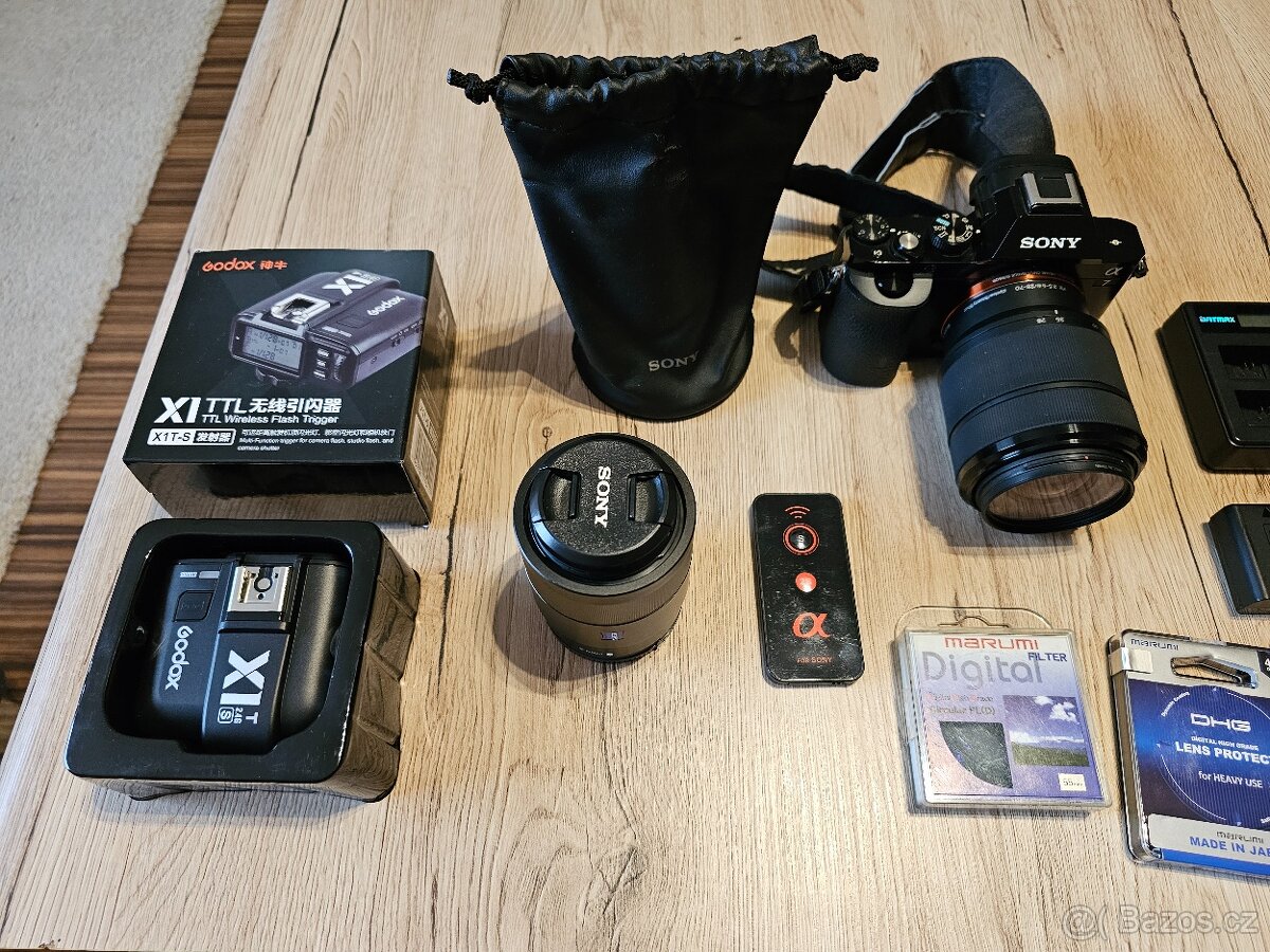 Sony Alpha A7 + prislusenstvi + objektivy - ZEISS 55mm - 2