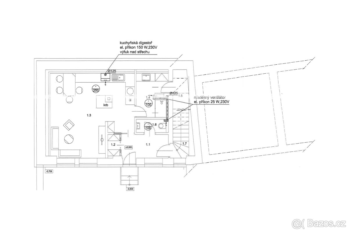Dům 5+kk o ploše 200 m2 - Černé Voděrady, Černé Voděrady - 2