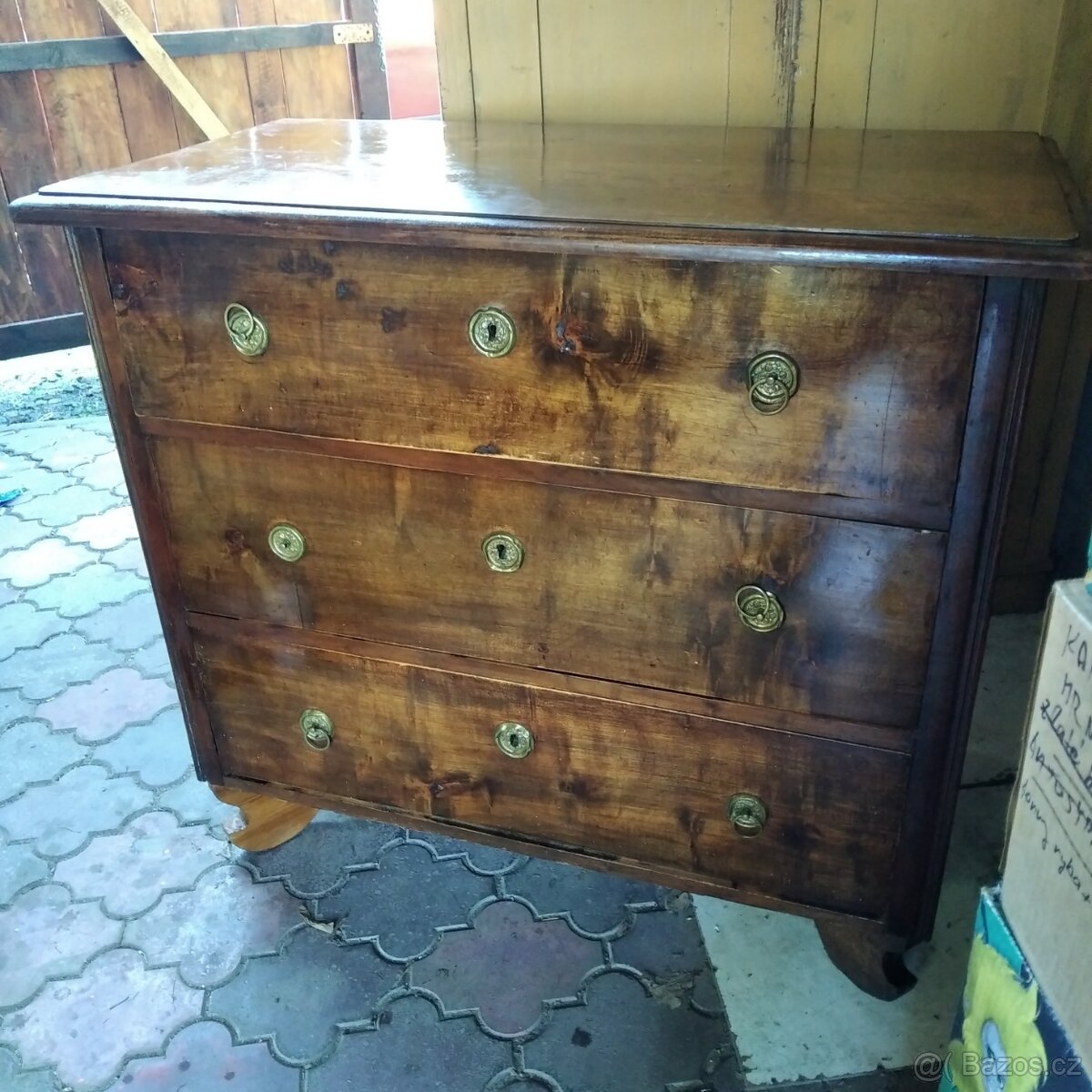 starozitne komody skrine stoly zidle - 2