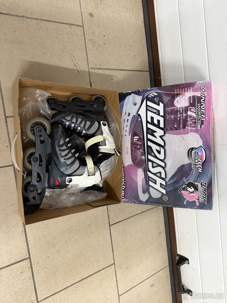 Dětské kolečkové brusle 25-28 - 2