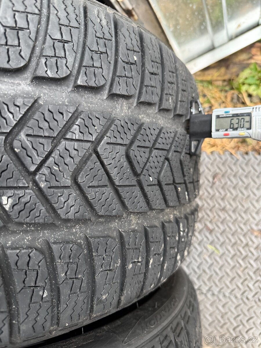 275/35/21 - Pirelli zimní sada pneu - 2
