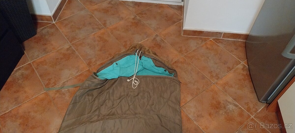 Prodám vojenské spacáky - 2