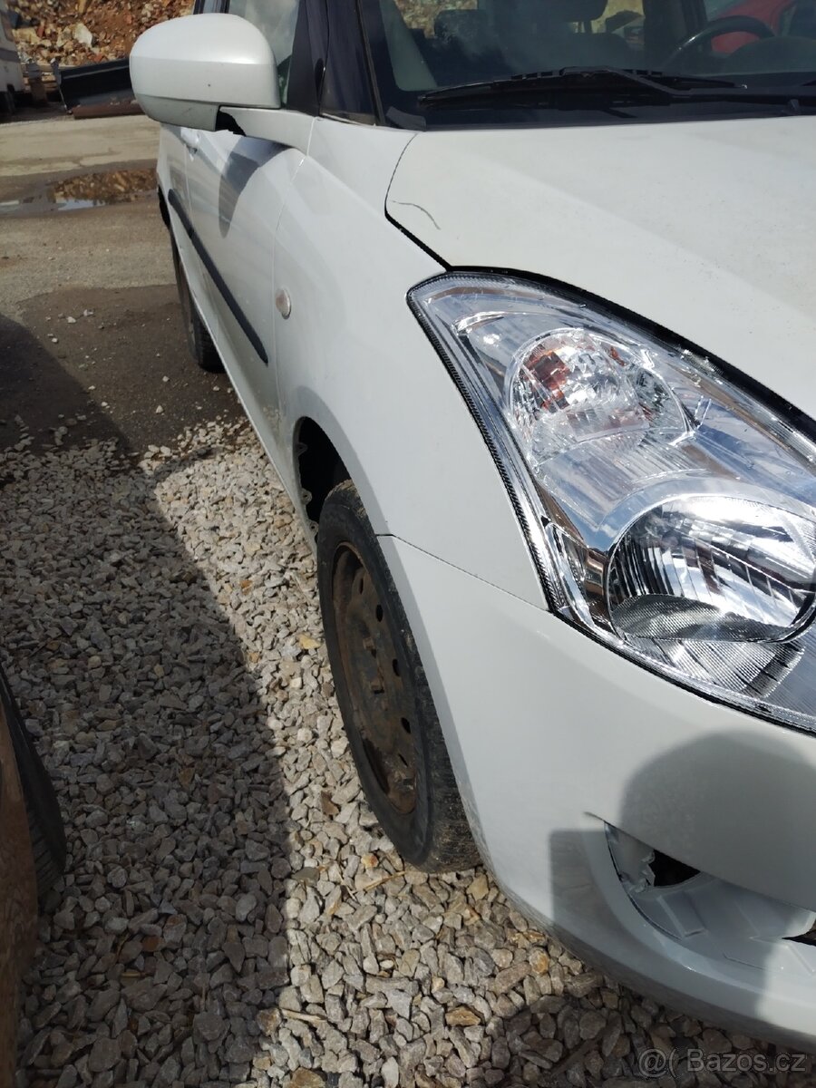 Suzuki Swift 2013 - 2