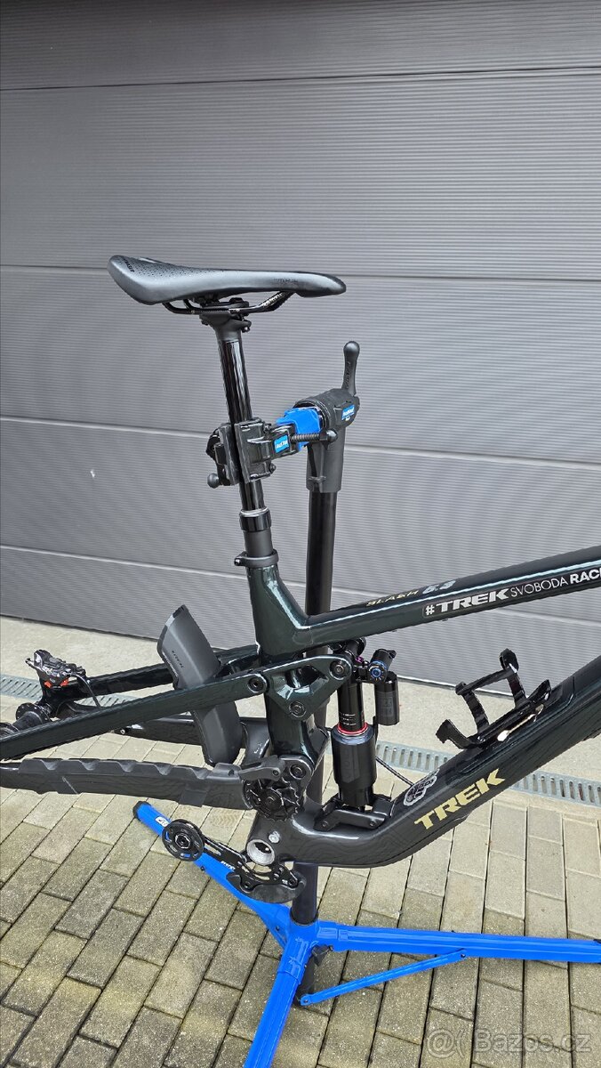 Trek slash gen6 L - 2