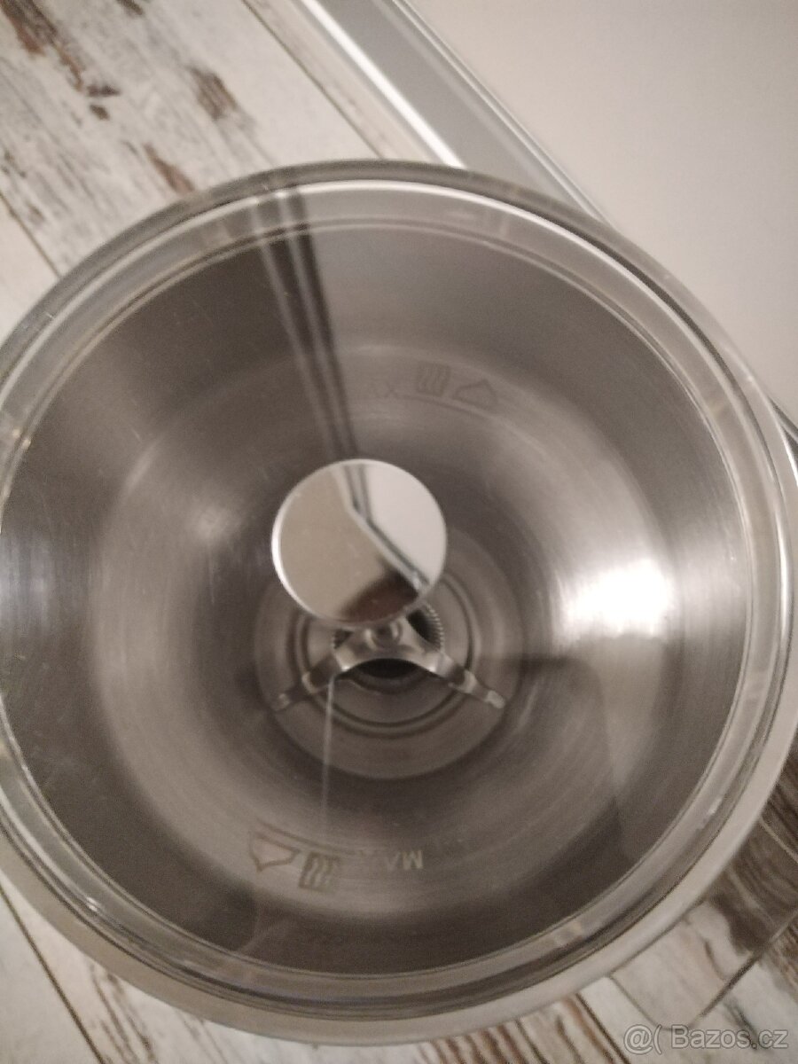 Napěňovač mléka WMF Lono - 2