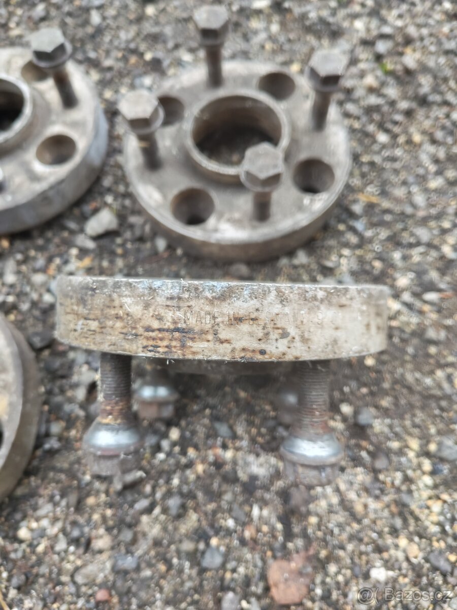 Rozšiřovací podložky 4x108 - 2