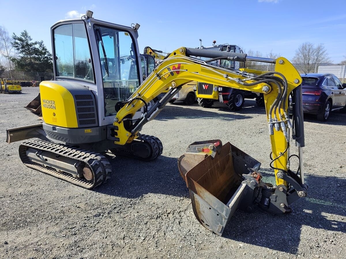 Pásový bagr Wacker Neuson EZ 26 - 2