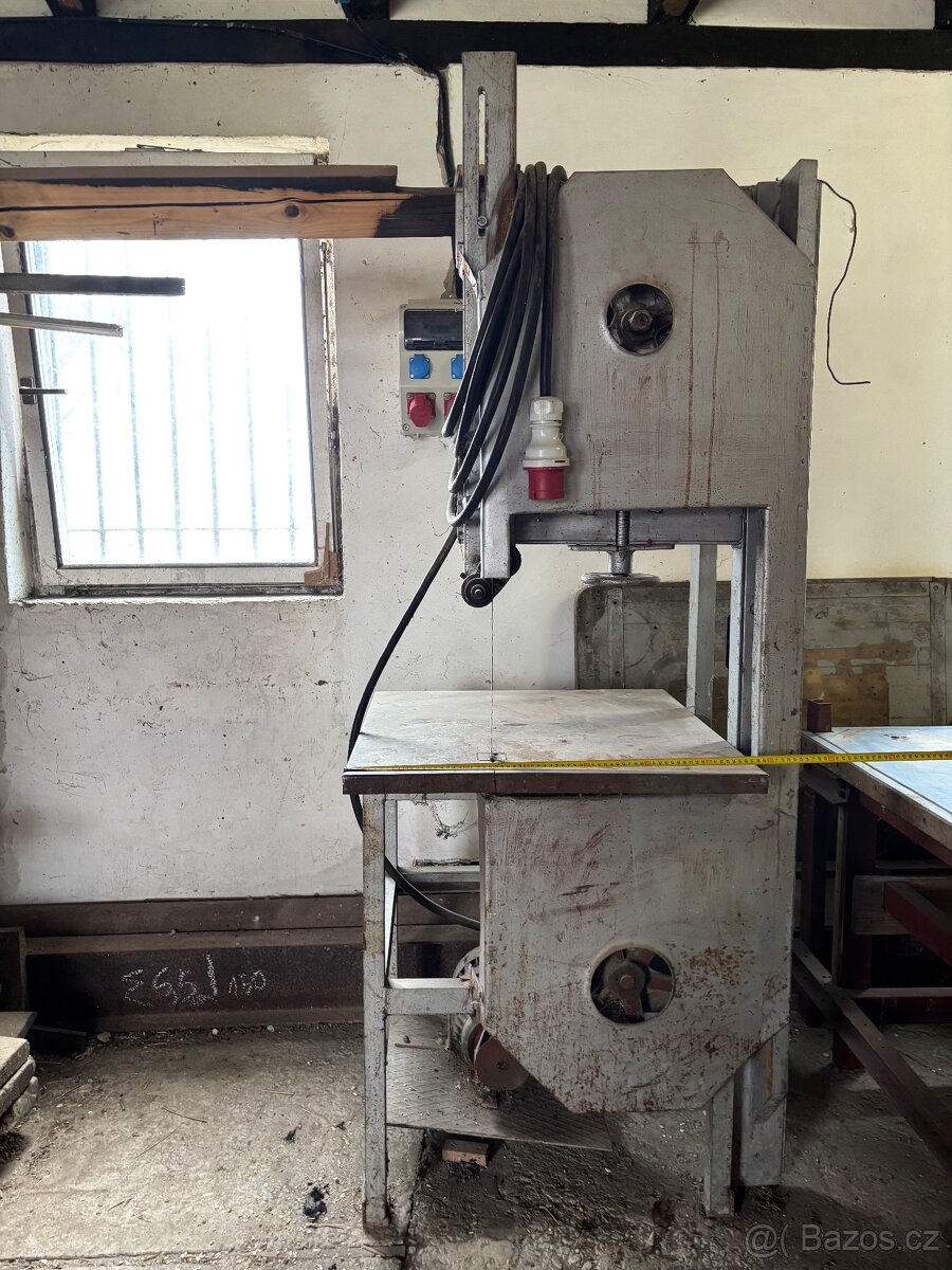 Pásová pila domácí výroby - 2