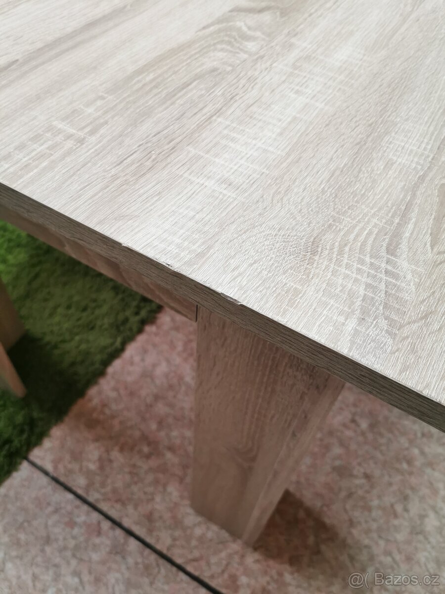 Stůl a lavičky - 2