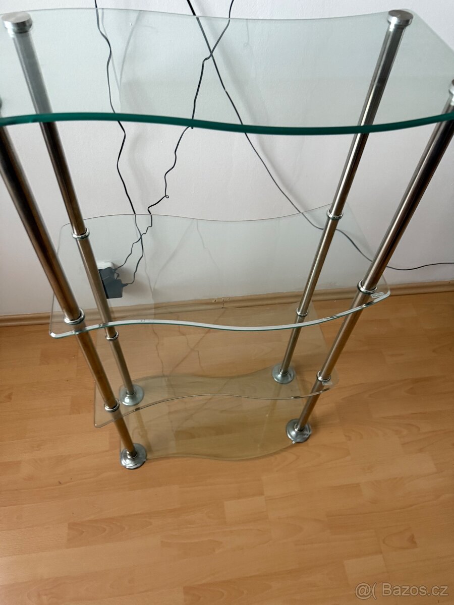 Skleněný stolek - 2