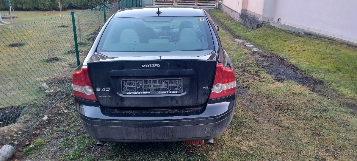 Volvo S40 2.5 T5 - 2