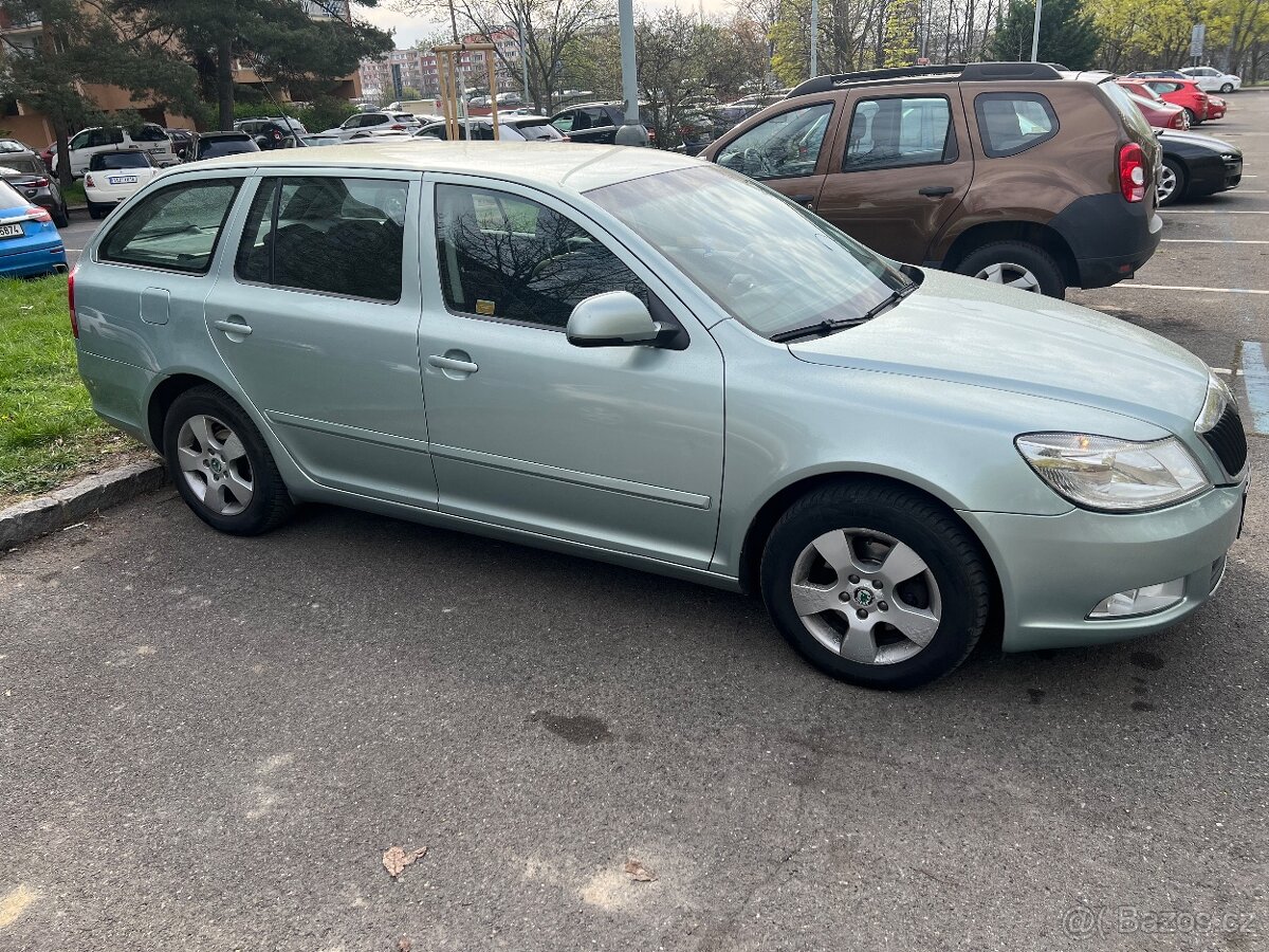 Octavia 2009 dsg - 2