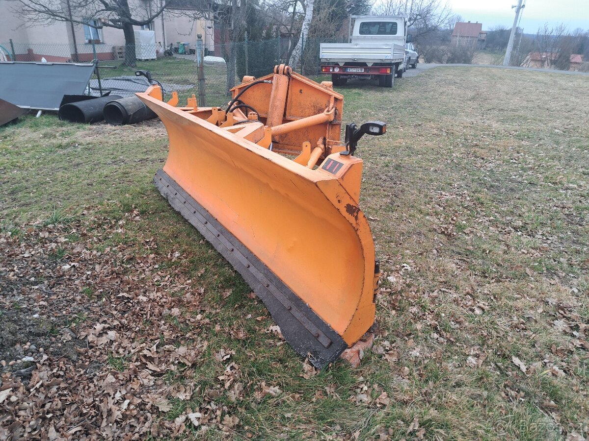 Sněhová radlice - 2