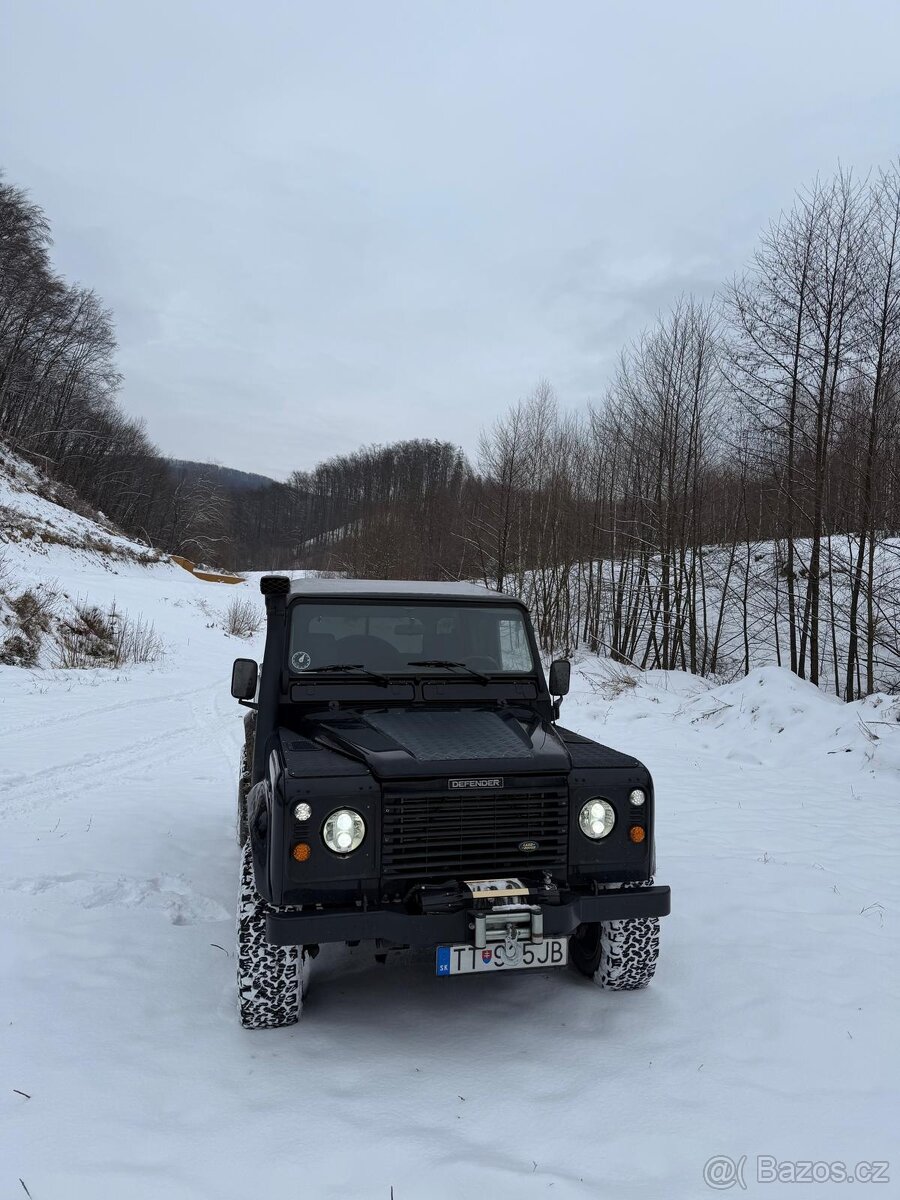 Land Rover Defender PickUp - 2
