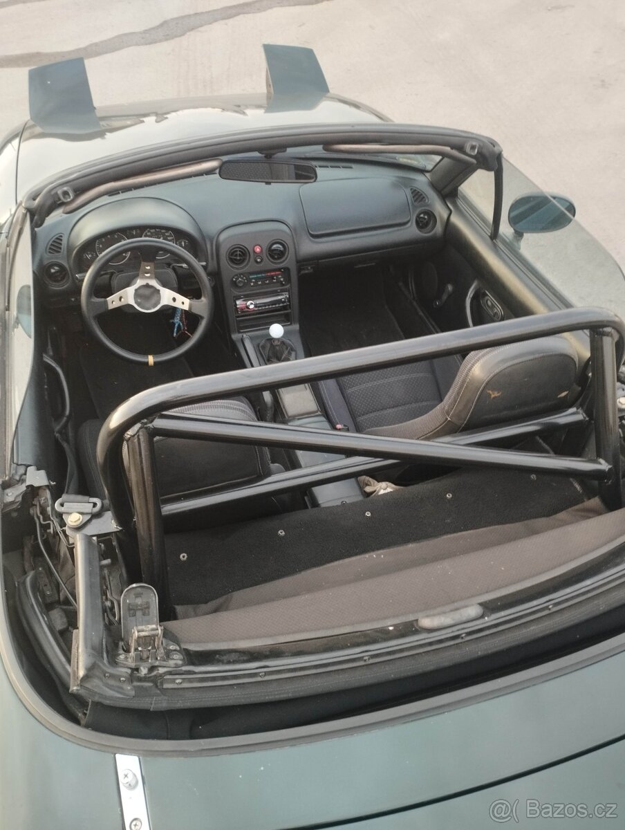 Prodám Mazda MX5 NA 1.8 16V Miata - 2