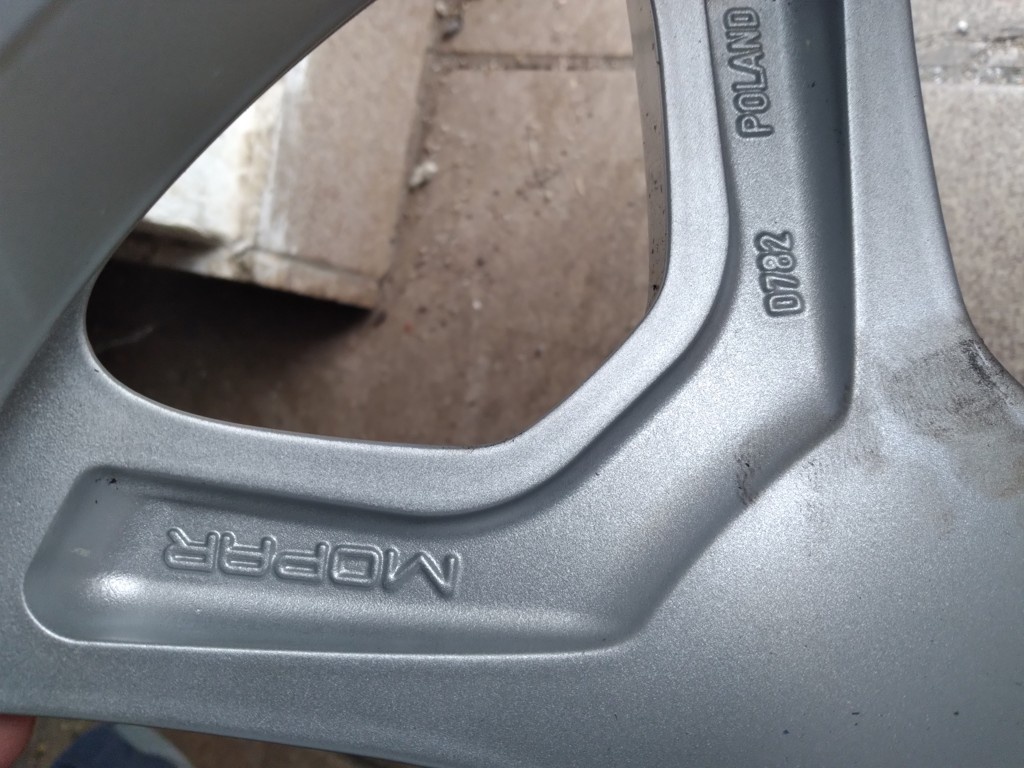 ALU DISK 7Jx17H2 OFF40 MOPAR - 2
