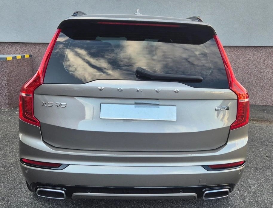 Volvo XC90, B5 R-DESIGN-7 MÍST - 2