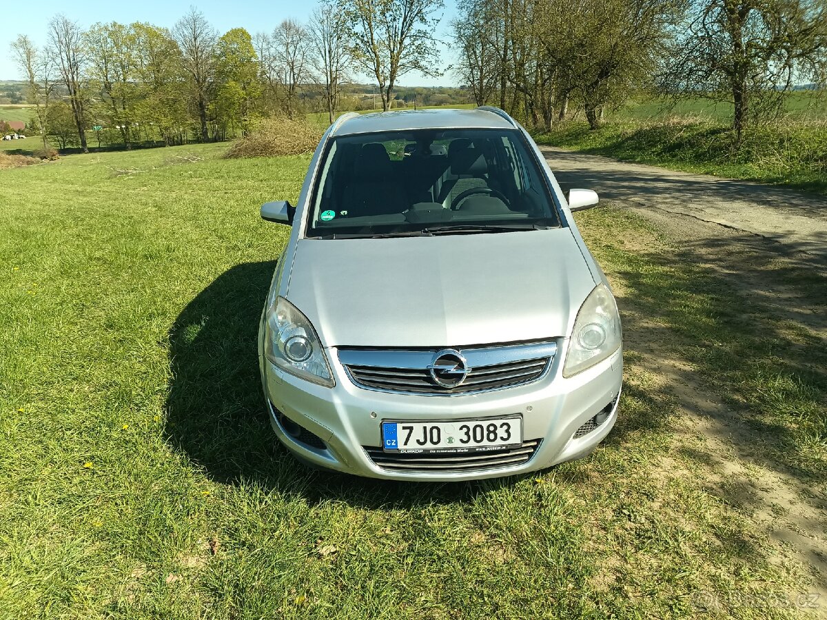 Prodám Opel Zafira 1,8 16 V lpg - 2