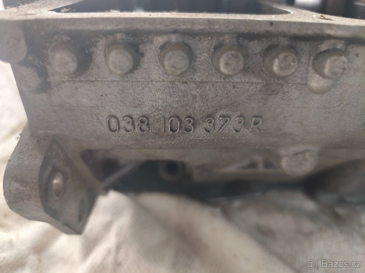 Hlava motoru WV 1.9 TDI PD - 2