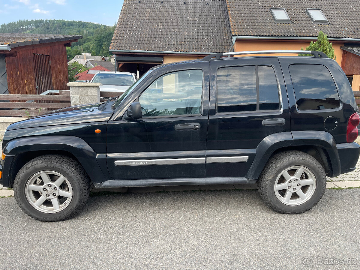 JEEP Cherockee - Liberty KJ 2.8 CRD - 2
